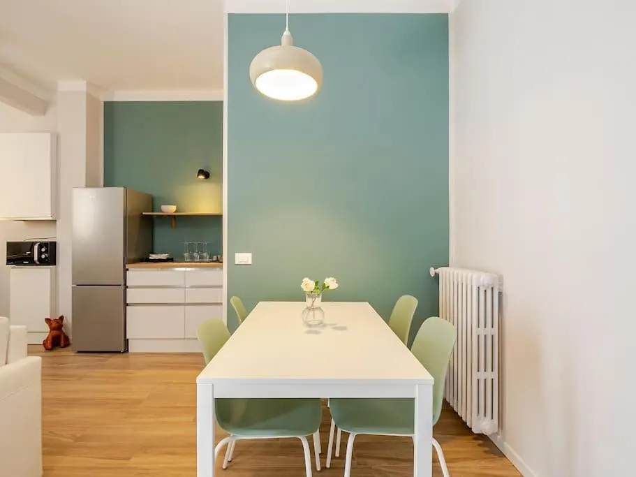 Stazione-Metro Luxury Apartment Brescia 0*,