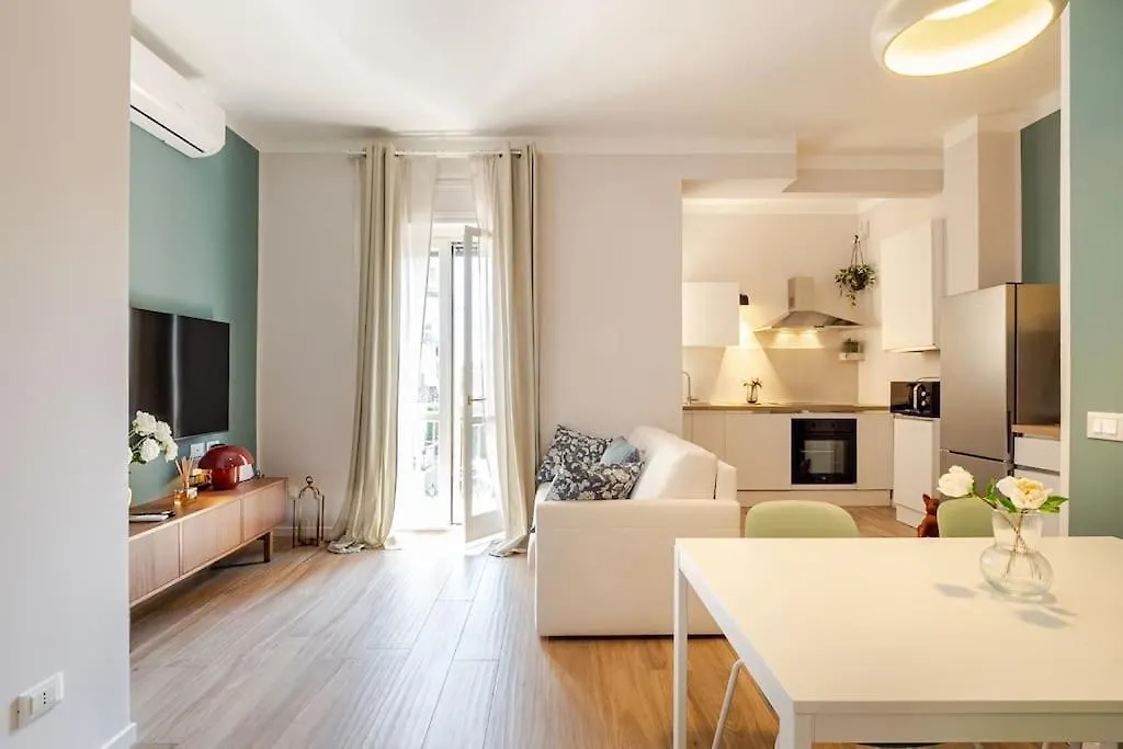 Stazione-Metro Luxury Apartment Brescia Italy